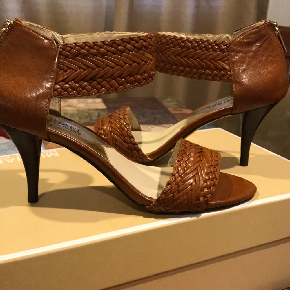 Michael Kors Heel